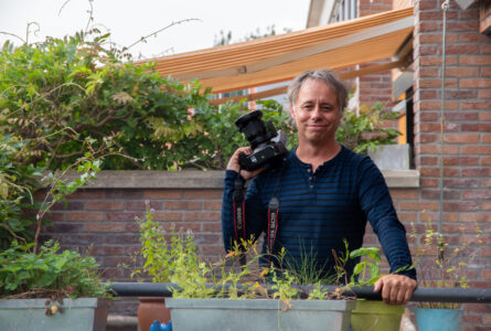 Luc Hoogenstein: Op safari in eigen tuin